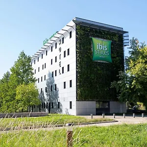 Ibis Styles Romans-valence Gare Tgv 3*, Alixan Frankreich